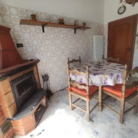 San Lazzaro 81 *